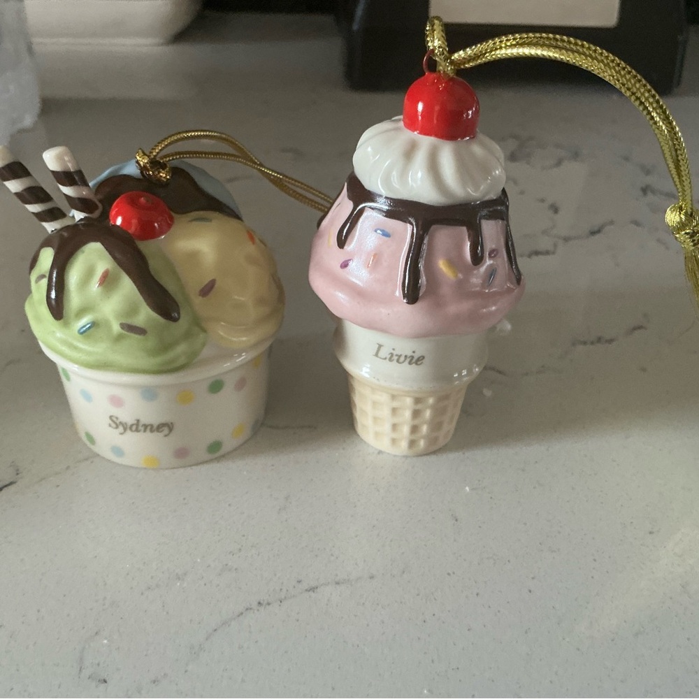 Lenox friends forever ice cream treat 2-piece ornament set Sydney & Livie